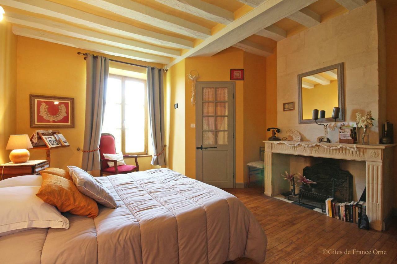 Manoir De Coulandon Hotell Argentan Exteriör bild